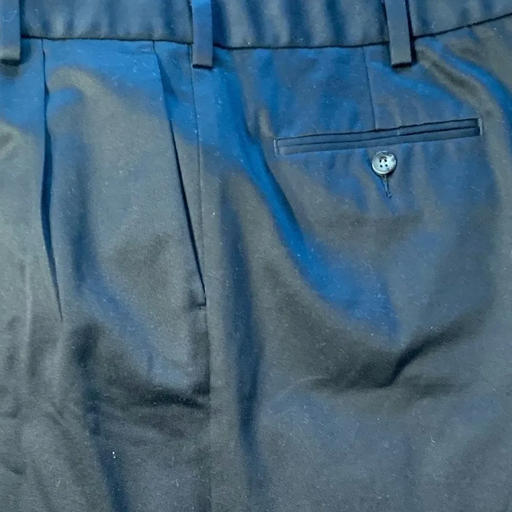 Black Classic Pleated Dress Pants by Dockers 40x29